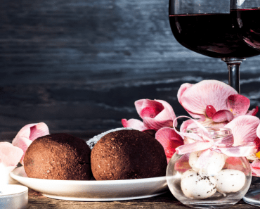 Scientists Claim Chocolate And Red Wine Are An Important Part Of Your Diet