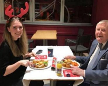 22-Year-Old Sainsbury Cashier Asks Widower Out For Date To Help Ease His Loneliness