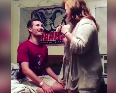 Girlfriend Gives BF Choice Between Looking Through His Phone Or Getting Punched…