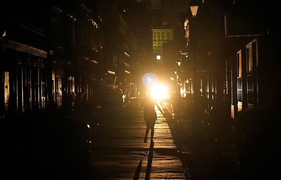 new orleans without electricity